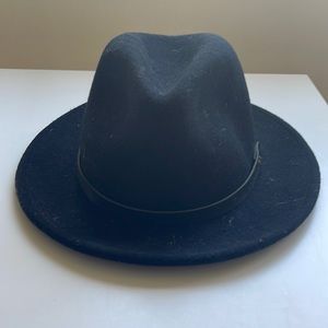 Black brimmed hat